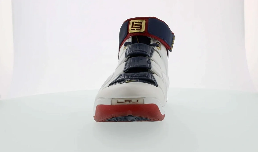 Фото № 3 с приближением к товару «‎Nike LeBron 4 Playoffs»