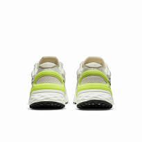 Фото № 4 с приближением к товару «‎Nike Renew»