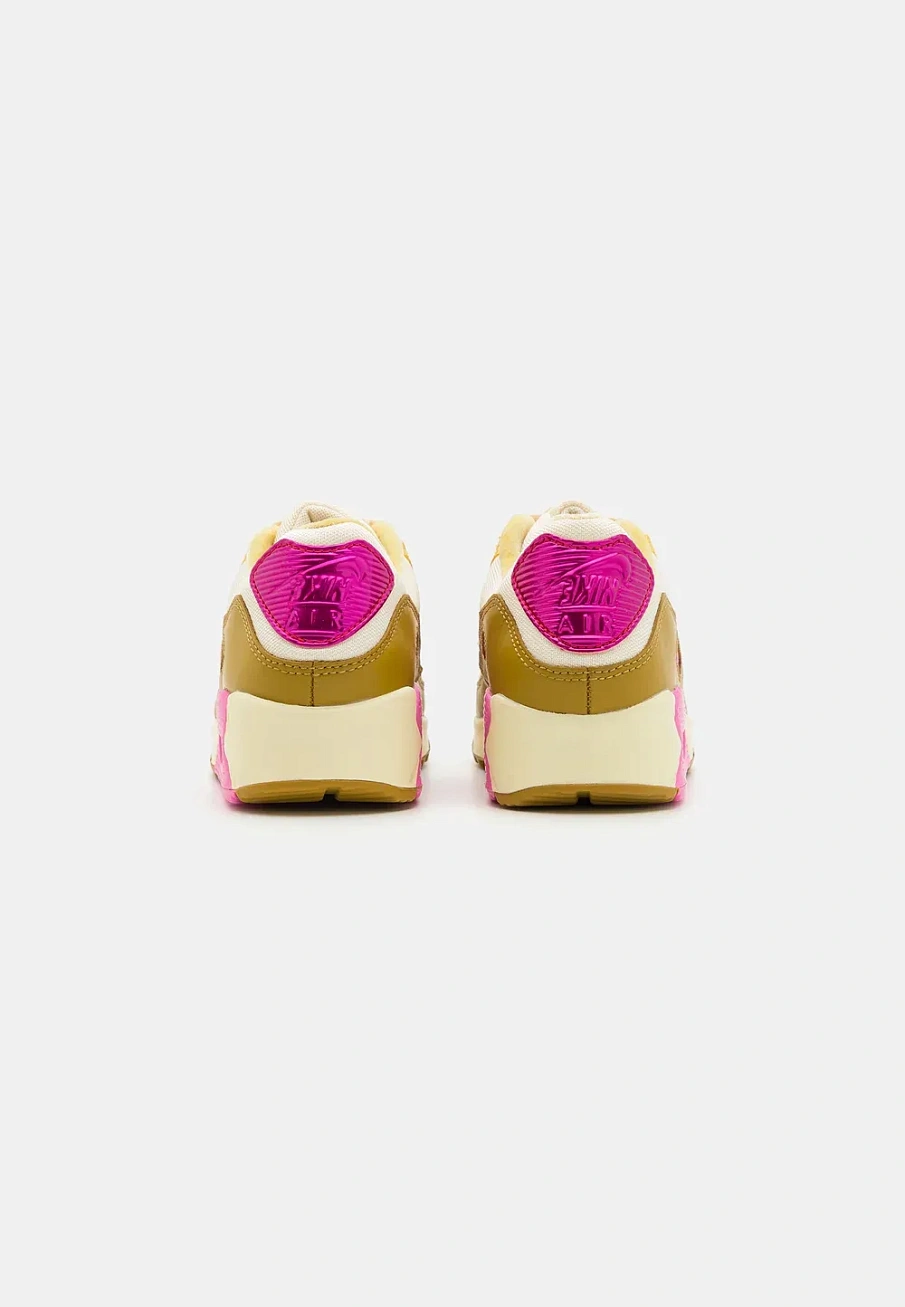 Фото № 3 с приближением к товару «‎AIR MAX 90 SE»