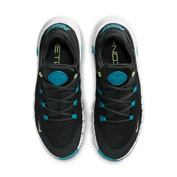 Nike Free Metcon 4 - 5