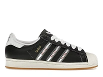 Фото № 1 с приближением к товару «‎adidas Superstar»