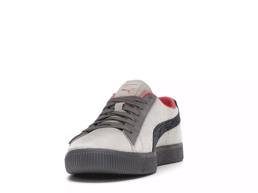 Фото № 5 с приближением к товару «‎Puma Suede atmos Staple»