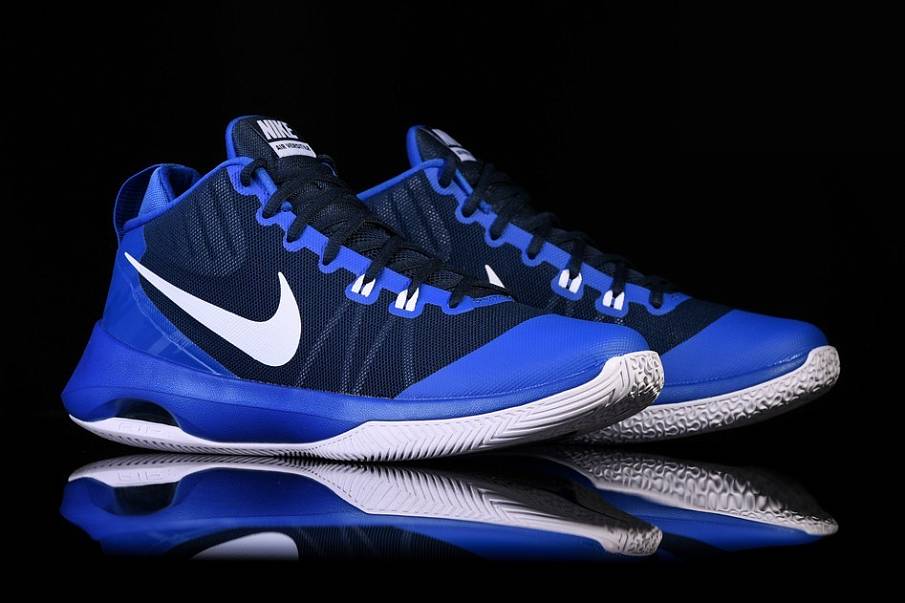 Фото № 3 с приближением к товару «‎Nike Air Versitile Skyline »