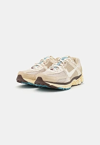 Фото № 4 с приближением к товару «‎ZOOM VOMERO 5»