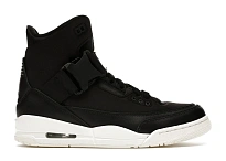 Фото № 1 с приближением к товару «‎Jordan 3 Retro Explorer XX Black Sail »
