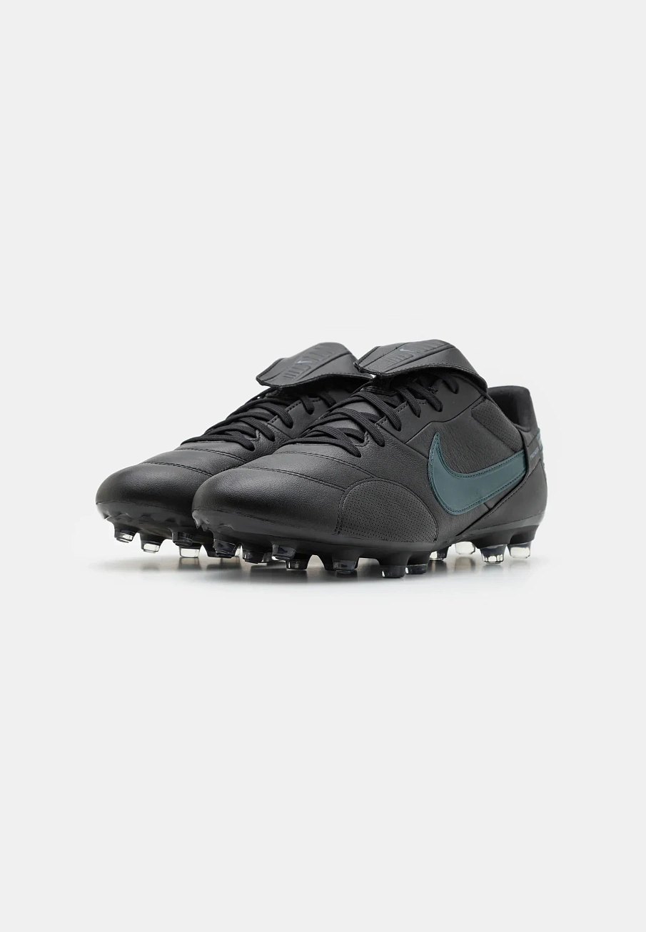 Фото № 2 с приближением к товару «‎THE NIKE PREMIER III FG»