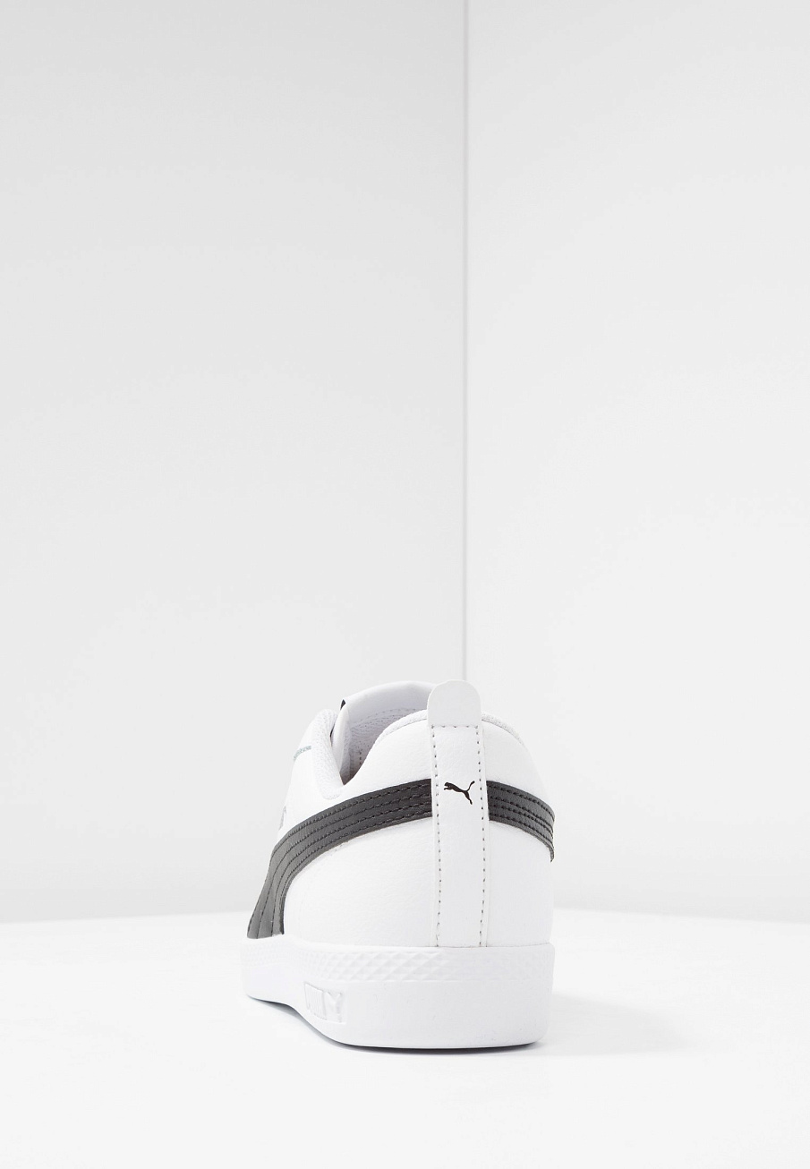 Фото № 5 с приближением к товару «‎Puma Smash »