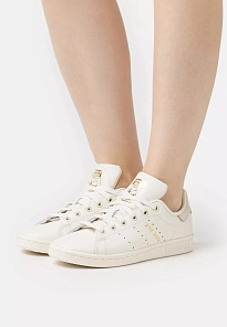 Фото № 1 с приближением к товару «‎STAN SMITH »
