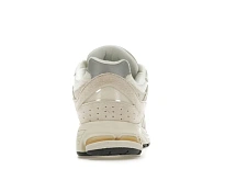 Фото № 4 с приближением к товару «‎New Balance 2002R»