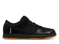 Фото № 1 с приближением к товару «‎Nike Dunk Low The Basement»