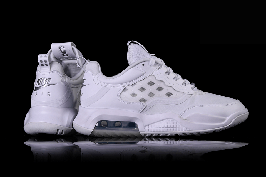 Фото № 4 с приближением к товару «‎Nike Air Jordan Max 200 Triple »