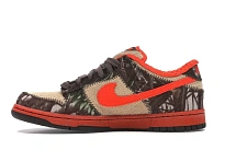 Фото № 3 с приближением к товару «‎Nike SB Dunk Low Reese Forbes Hunter»