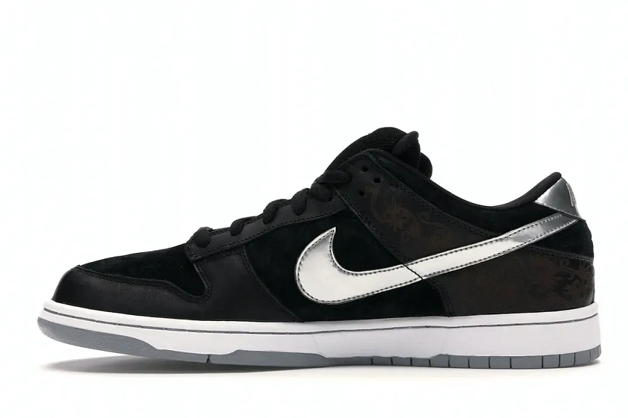 Фото № 3 с приближением к товару «‎Nike SB Dunk Low Takashi 2»