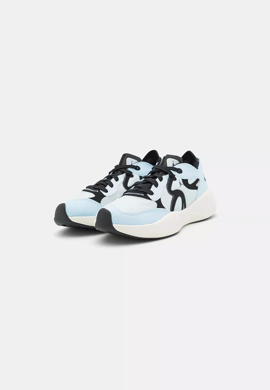Фото № 4 с приближением к товару «‎WMNS JORDAN DELTA 3 LOW»