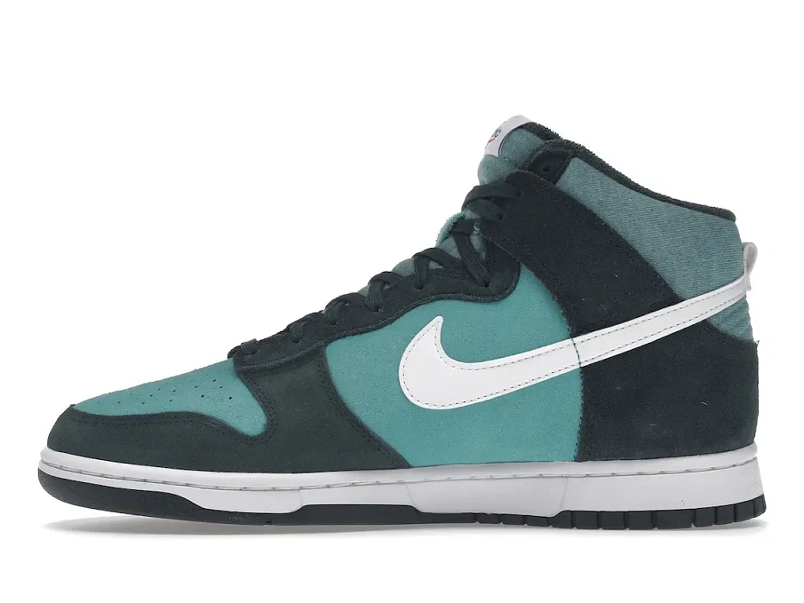 Фото № 3 с приближением к товару «‎Nike Dunk High Retro SE Athletic Club Pro Green»