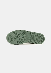 Фото № 4 с приближением к товару «‎AIR JORDAN 1 MID»