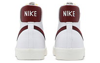 Фото № 3 с приближением к товару «‎Nike Blazer Mid '77 Vintage WhiteRed»