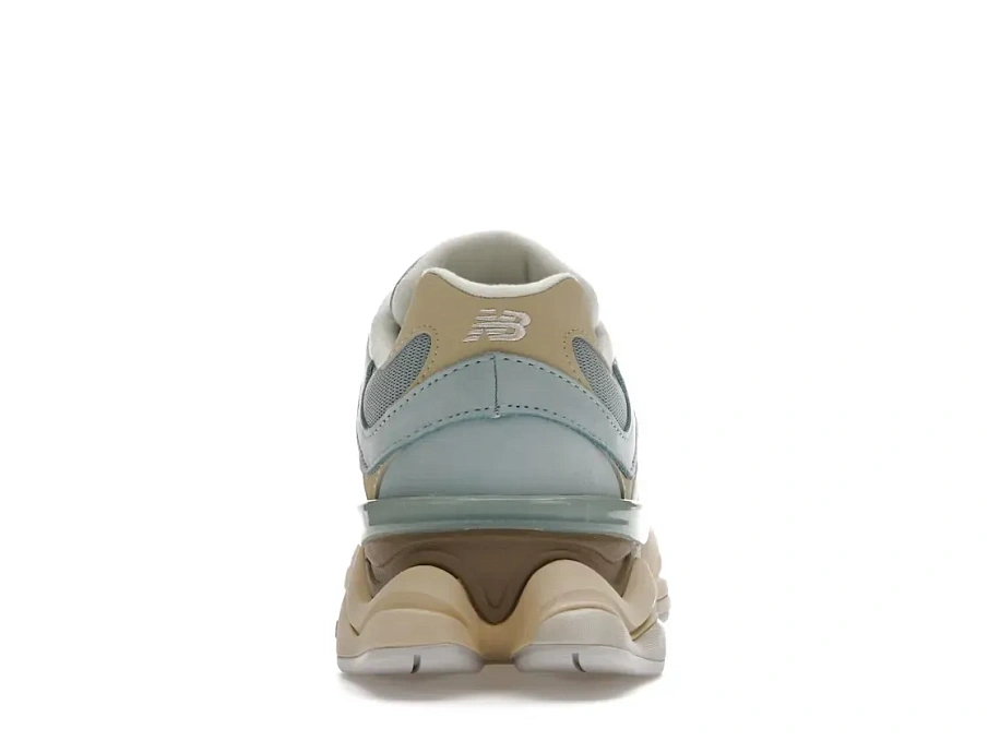 Фото № 4 с приближением к товару «‎New Balance 9060»