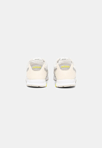 Фото № 3 с приближением к товару «‎Adidas Zx 1000 »