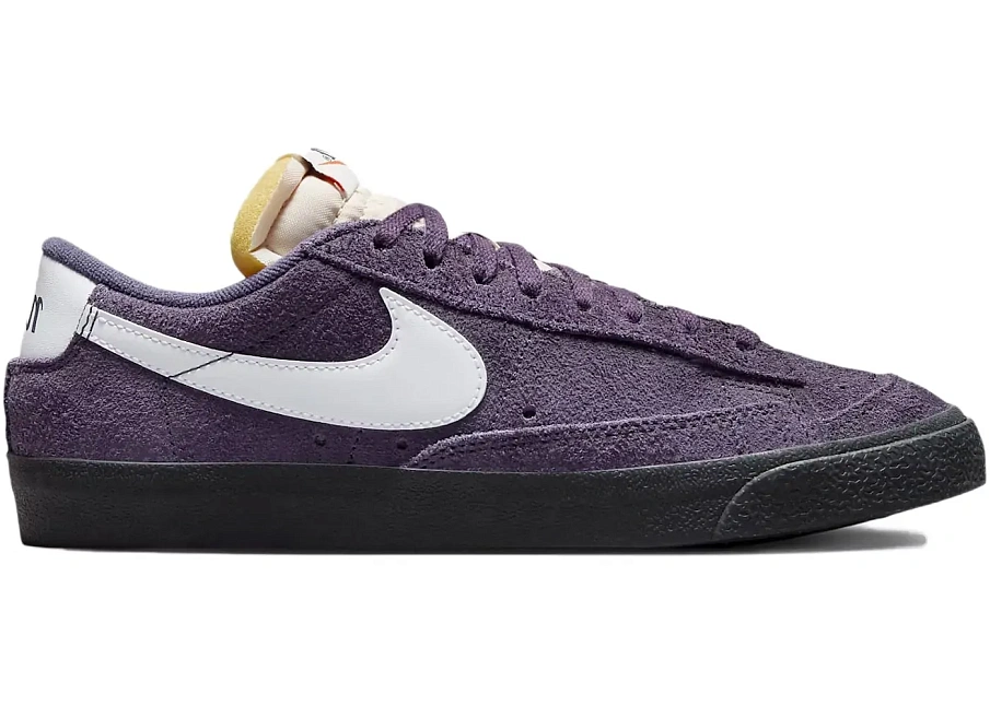 Фото № 1 с приближением к товару «‎Nike Blazer Low 77 Vintage»
