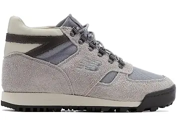 New Balance Rainier