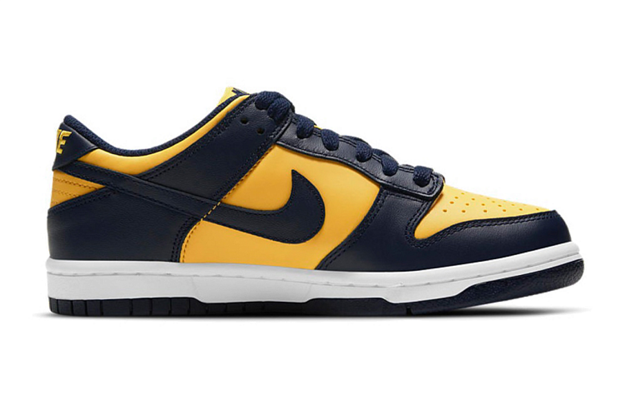 Фото № 2 с приближением к товару «‎Nike Dunk Low Michigan»