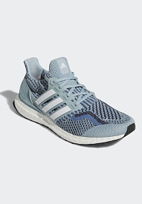 Фото № 3 с приближением к товару «‎Adidas Ultraboost 5.0 Dna»