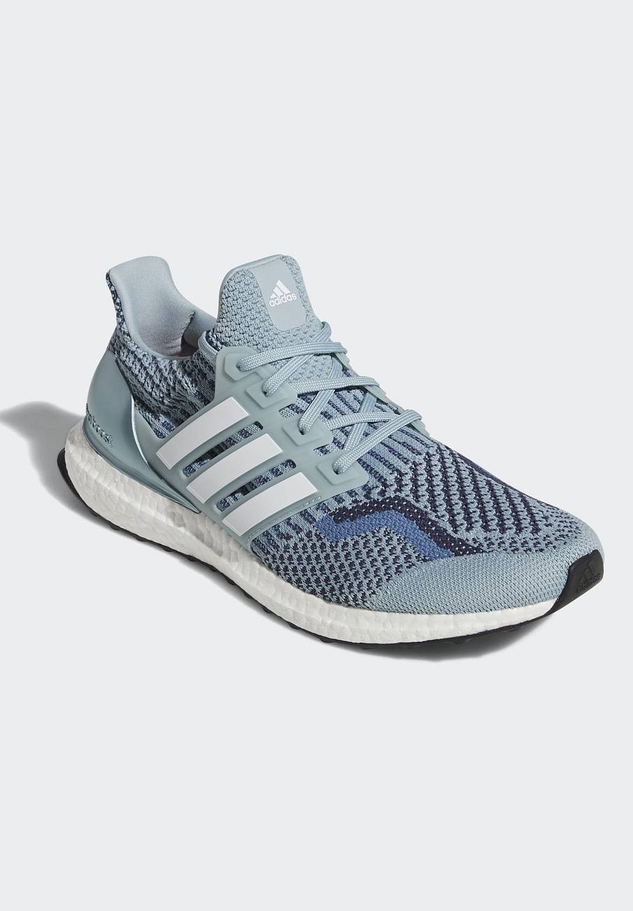 Фото № 3 с приближением к товару «‎Adidas Ultraboost 5.0 Dna»