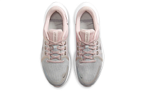 Фото № 4 с приближением к товару «‎Nike WMNS Quest 4 Premium PinkGray»