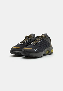 Фото № 2 с приближением к товару «‎AIR MAX»