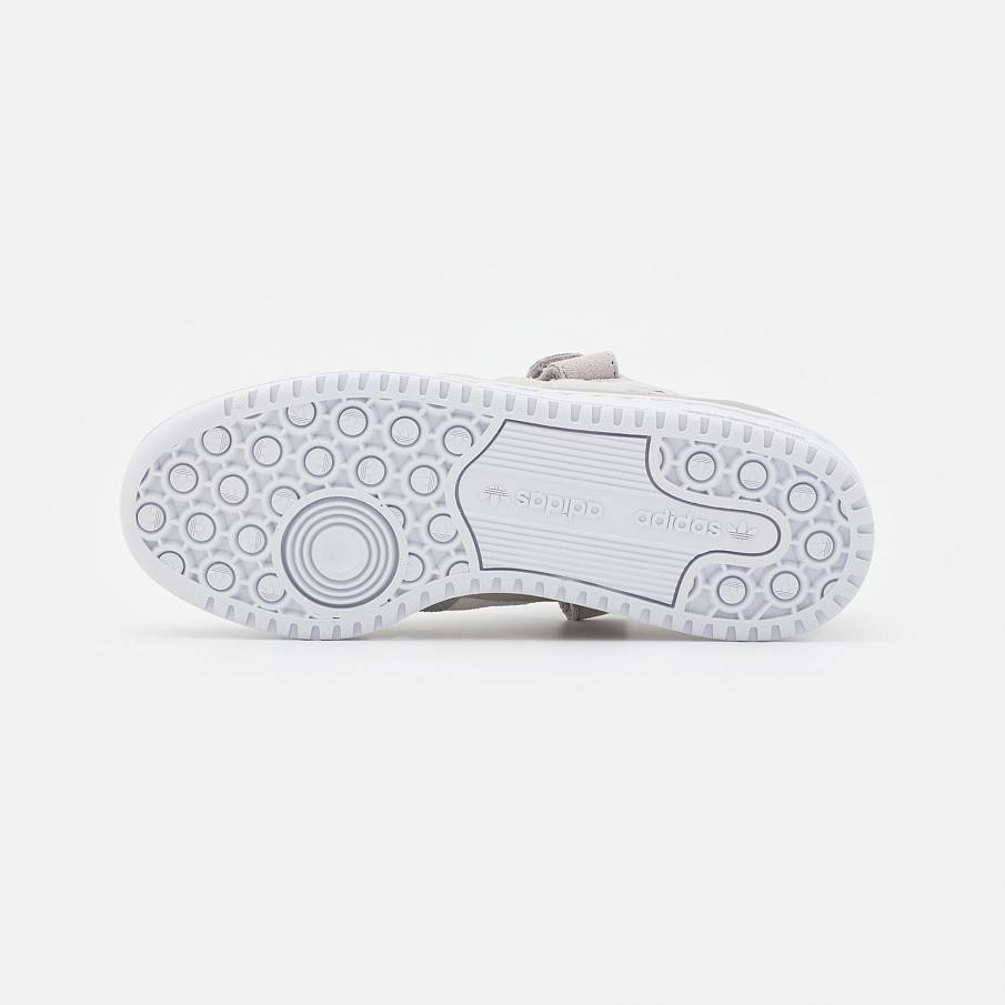 Фото № 5 с приближением к товару «‎Adidas Forum »