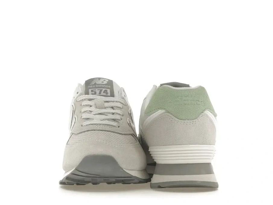 Фото № 4 с приближением к товару «‎New Balance 574»
