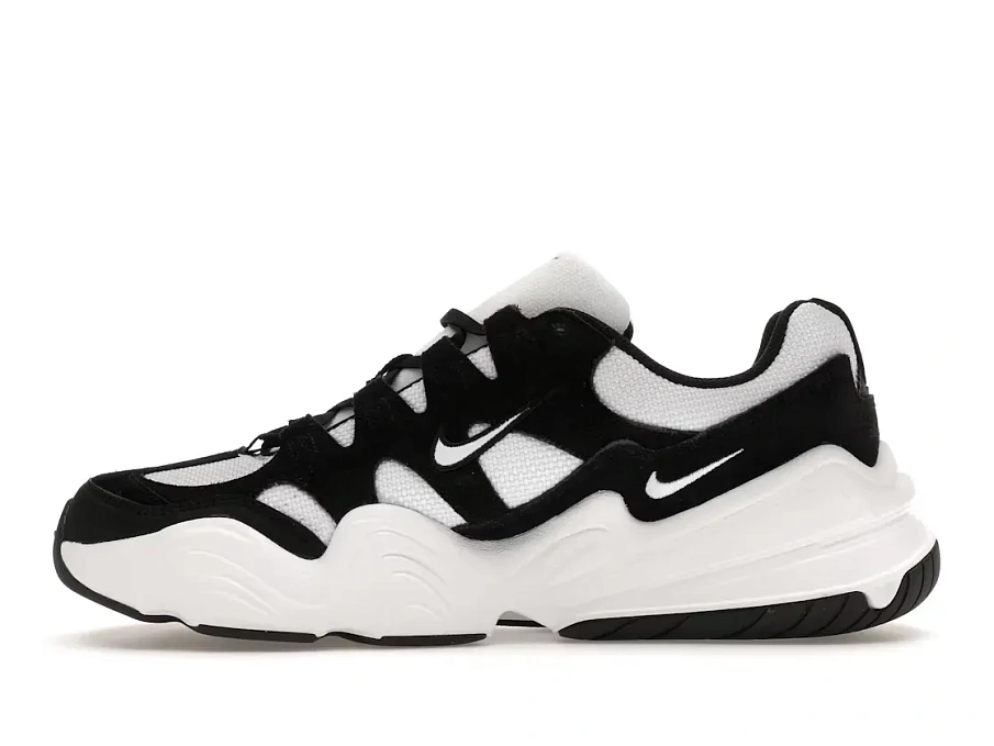 Фото № 3 с приближением к товару «‎Nike Tech Hera»