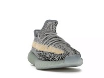 Фото № 1 с приближением к товару «‎adidas Yeezy Boost 350 V2 Ash Blue»