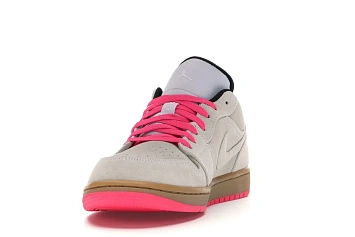 Jordan 1 Low Sneaker Politics - 4