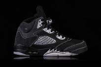 Фото № 2 с приближением к товару «‎Nike Air Jordan 5 Retro Anthracite »