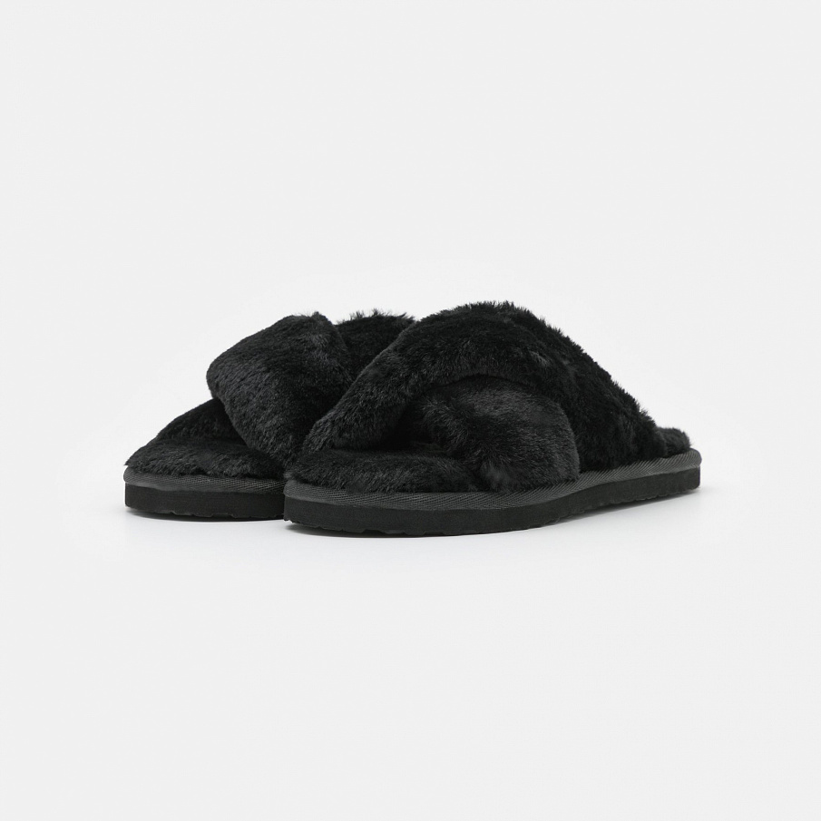 Фото № 3 с приближением к товару «‎Puma Fluff X Strap»