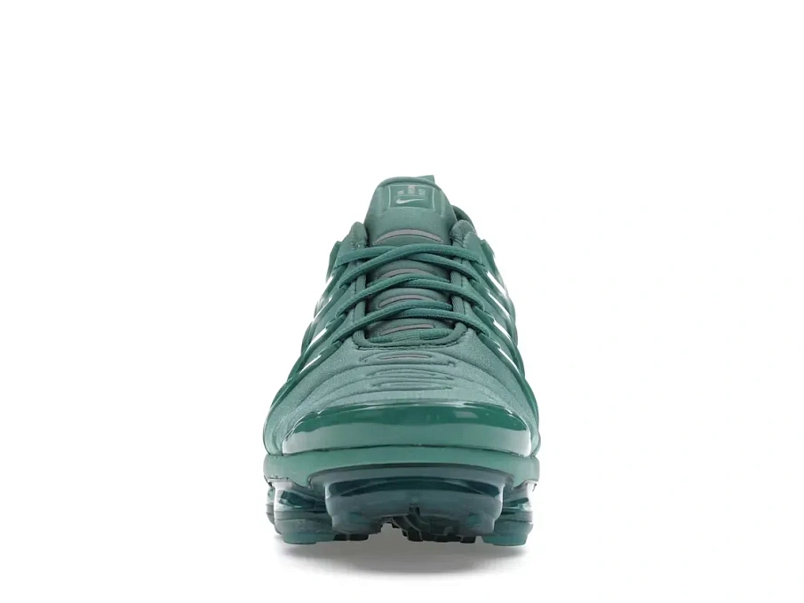 Фото № 2 с приближением к товару «‎Nike Air Max VaporMax Plus»