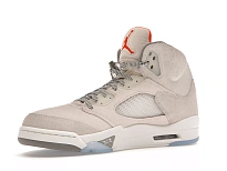 Фото № 4 с приближением к товару «‎Jordan 5 Retro SE Craft Light Orewood Brown»