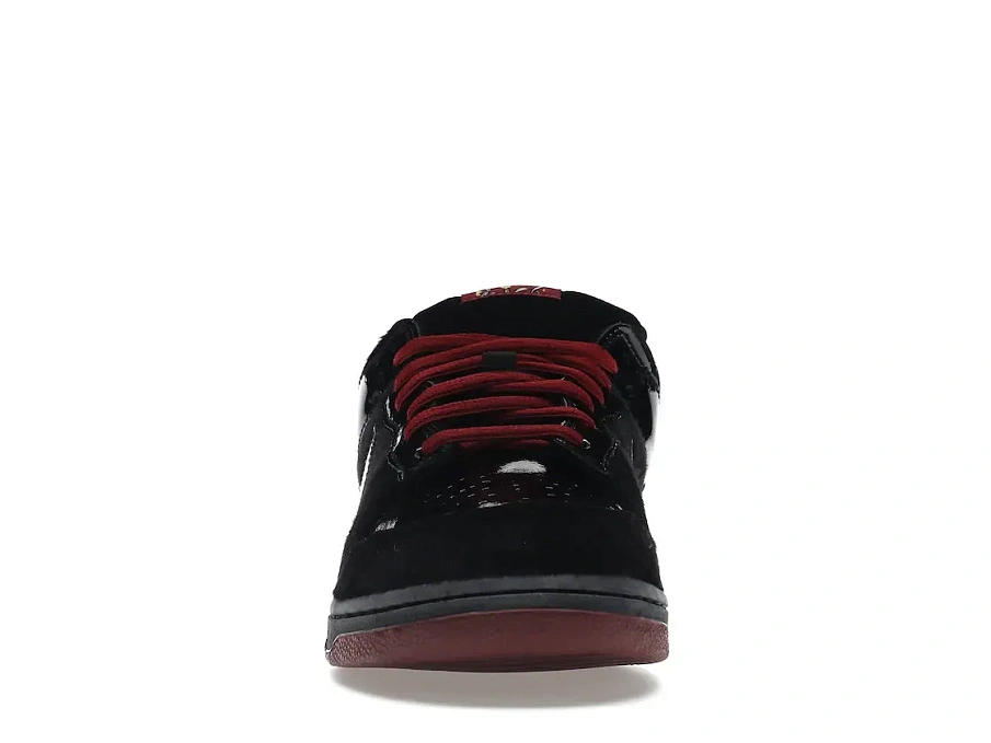 Фото № 2 с приближением к товару «‎Nike SB Dunk Low Mafia»