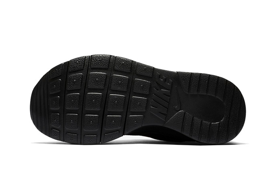 Фото № 4 с приближением к товару «‎(BP) Nike Tanjun Black»