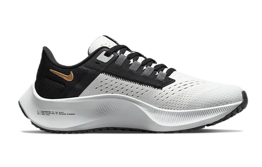 Фото № 2 с приближением к товару «‎Nike Air Zoom Pegasus 38 (GS) Low-Top Running Shoes WhiteBlack»