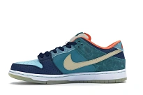 Фото № 3 с приближением к товару «‎Nike SB Dunk Low MIA Skate Shop»
