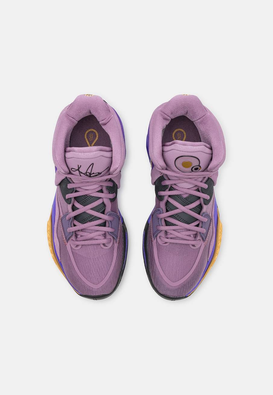 Фото № 3 с приближением к товару «‎Nike Kyrie 8»