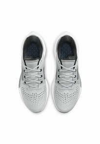 Фото № 2 с приближением к товару «‎Nike Air Zoom Vomero 15»