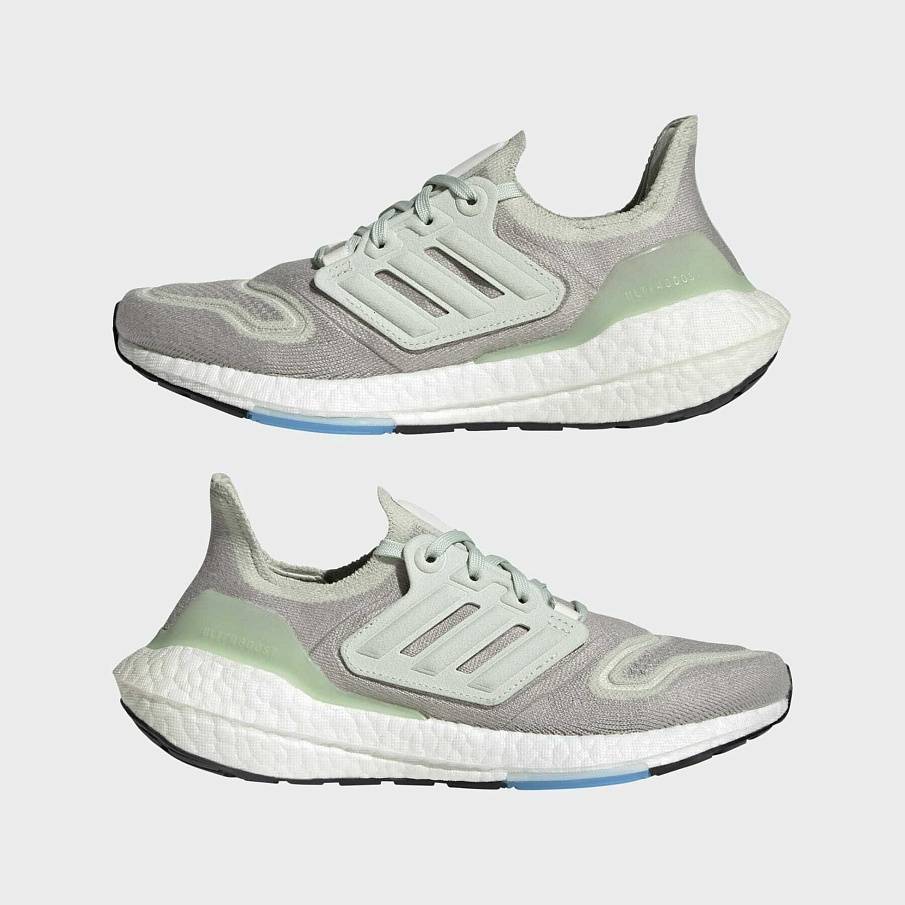 Фото № 2 с приближением к товару «‎Adidas Ultraboost 22»