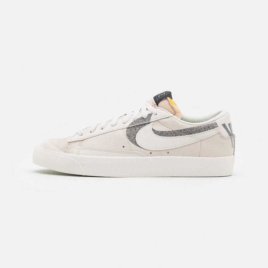 Фото № 1 с приближением к товару «‎Nike Blazer ’77 Prm Halo »