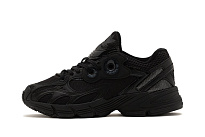Фото № 2 с приближением к товару «‎Adidas Astir W»