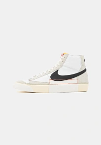Фото № 1 с приближением к товару «‎BLAZER MID 77 PRO CLUB»