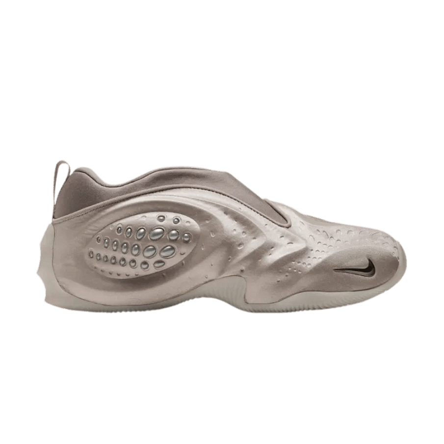 Фото № 1 с приближением к товару «‎Nike Women's First Sight Shadow Cream Ii Enigma Stone (HQ2410-200)»